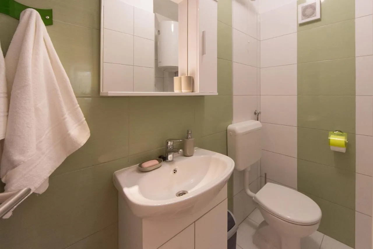 Ferienwohnung Piccola Pineta Pula 0*,  Kroatien